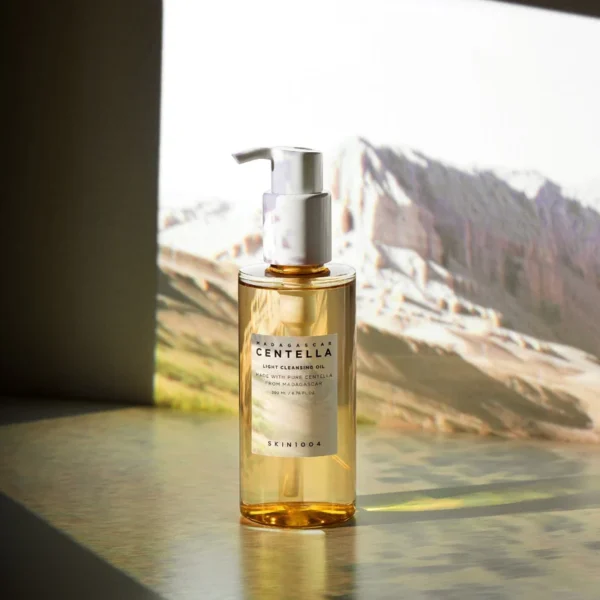 CENTELLA LIGHT CLEANSING OIL - Image 3