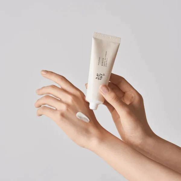 RELIEF SUN: RICE + PROBIOTICS (SPF50+ PA++++) - Image 2