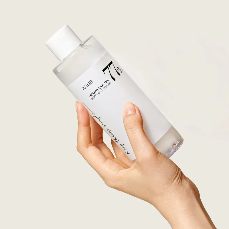 HEARTLEAF 77% SOOTHING TONER - Image 2