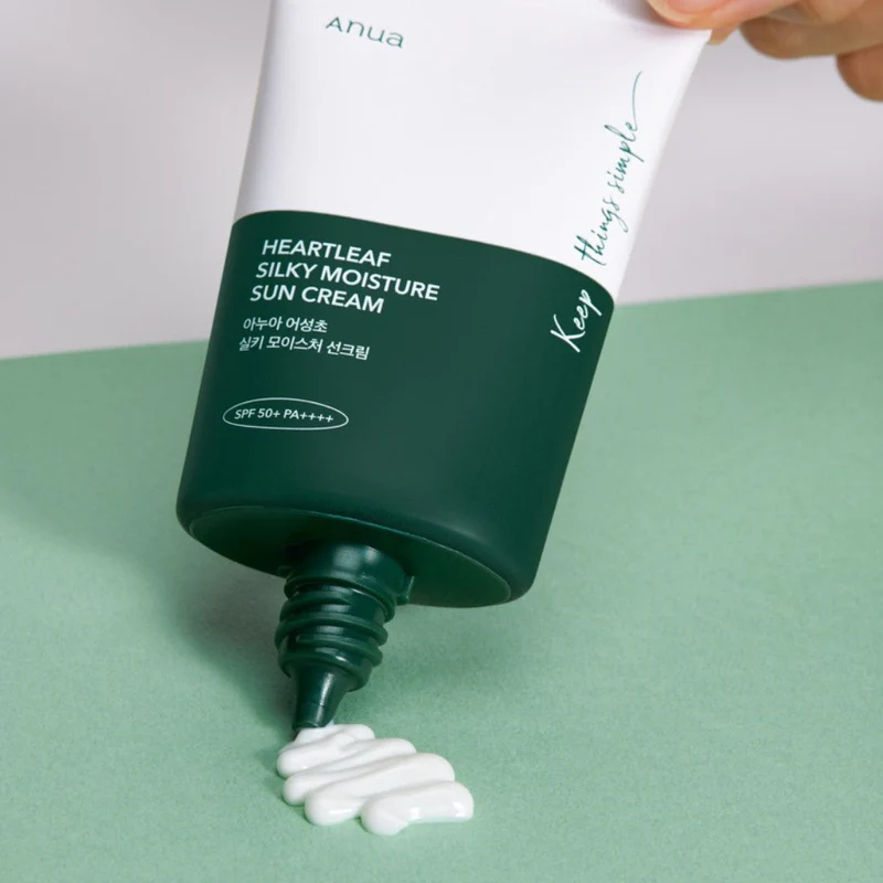 HEARTLEAF SILKY MOISTURE SUN CREAM - Image 3