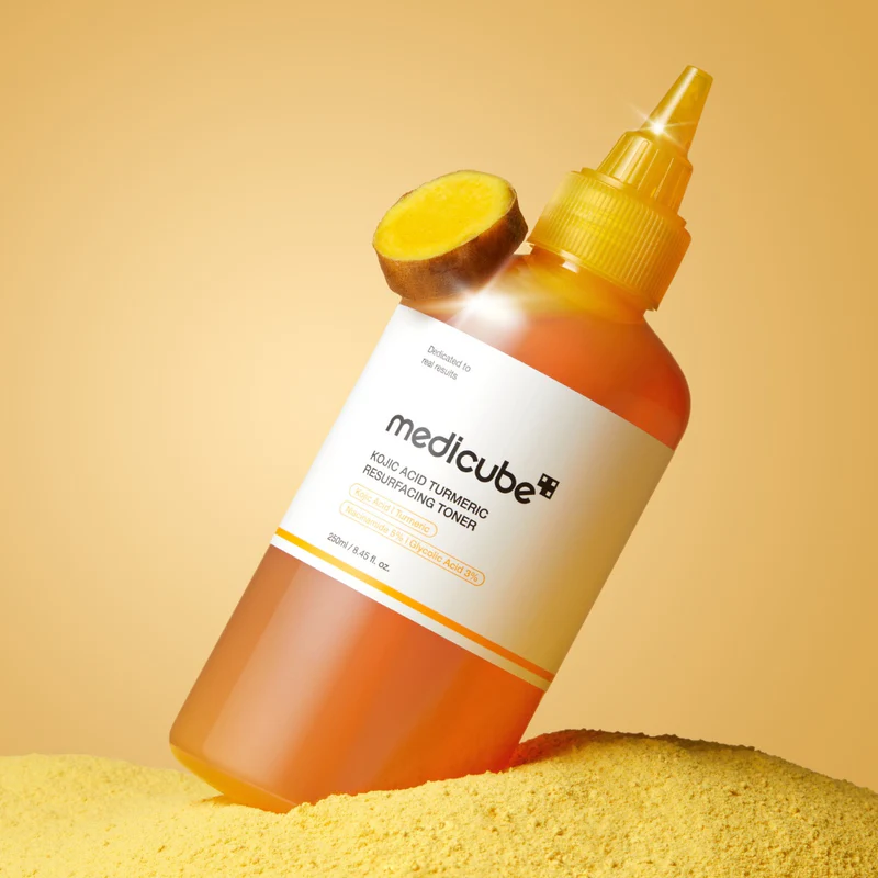 KOJIC ACID TURMERIC RESURFACING TONER - Image 3